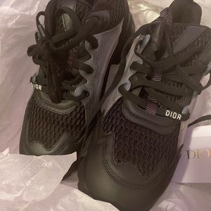 Christian Dior D-Connect Sneakers